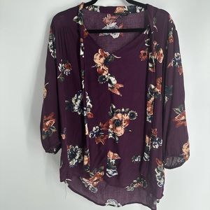 🌞 Staccato floral blouse